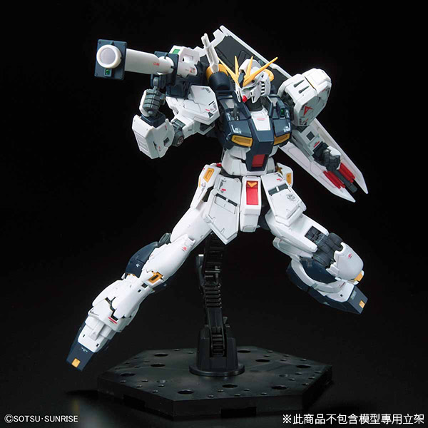 【BANDAI】 代理版 組裝模型 RG 1/144 機動戰士鋼彈 逆襲的夏亞 ν鋼彈