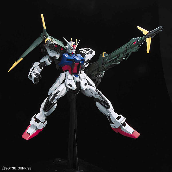 【BANDAI】組裝模型 PG 1/60 機動戰士鋼彈SEED 完美攻擊鋼彈