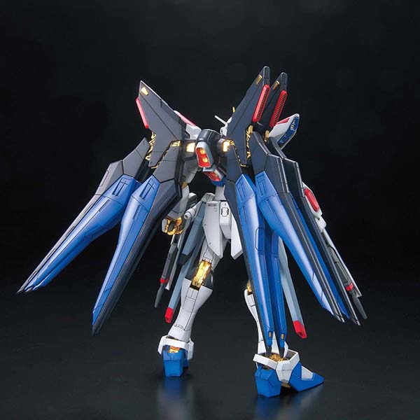 【BANDAI】 代理版 組裝模型 MG 1/100 機動戰士鋼彈 Seed Destiny 攻擊自由鋼彈 限定版