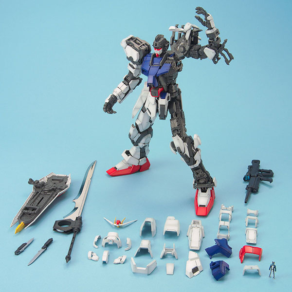 【BANDAI】代理版 組裝模型 PG 1/60  機動戰士鋼彈SEED GAT-X105 攻擊鋼彈